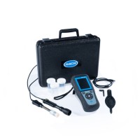 HQ2200 Multi-Mètre portable avec gel pH PHC101 et électrodes de conductivité, câbles de 1 m