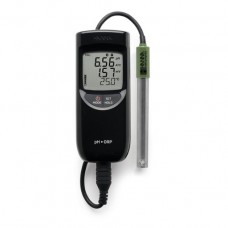 Waterproof Portable pH/pH-mV/ORP/Temperature Meter with Sensor Check™