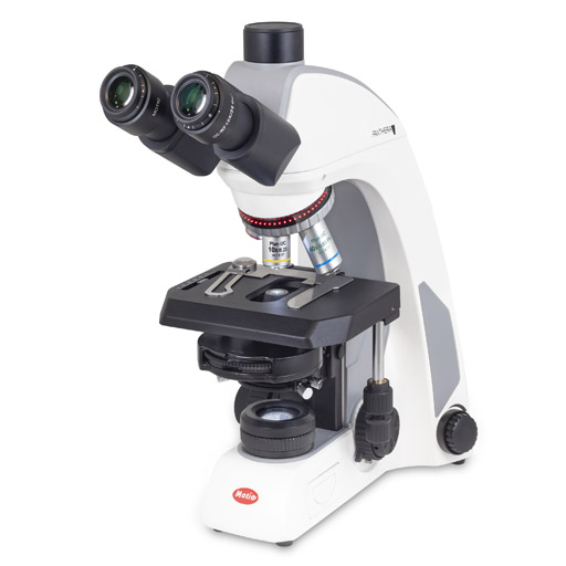Microscope Panthera C2 avec tête trinoculaire