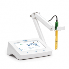 Advanced Conductivity Benchtop Meter